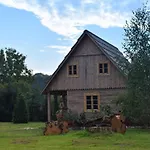 Large, Atmospheric In The Countryside * Belczna