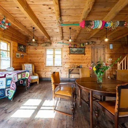 Large, Atmospheric In The Countryside Belczna