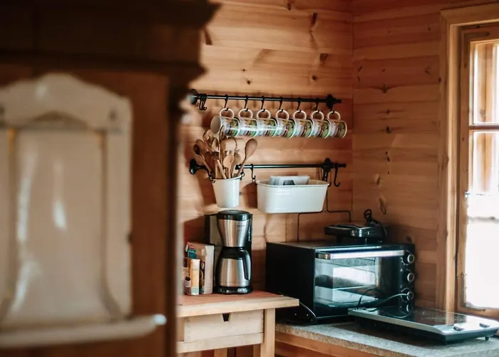 Large, Atmospheric In The Countryside * Belczna