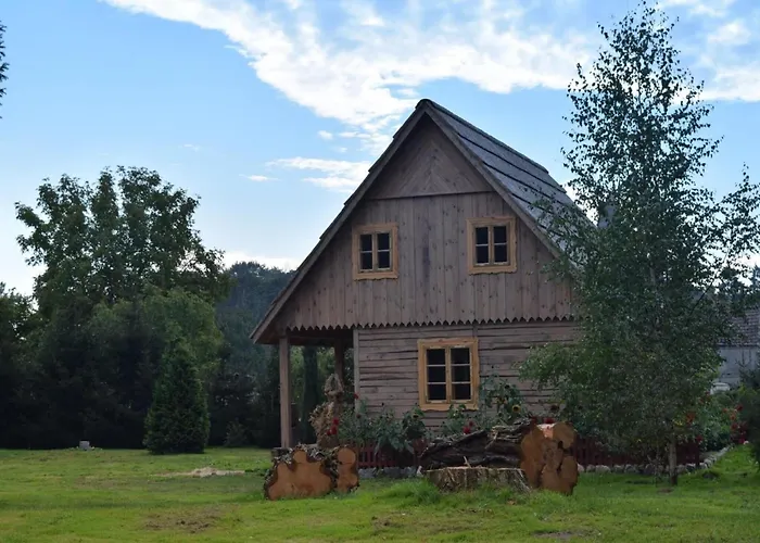 Large, Atmospheric In The Countryside * Belczna